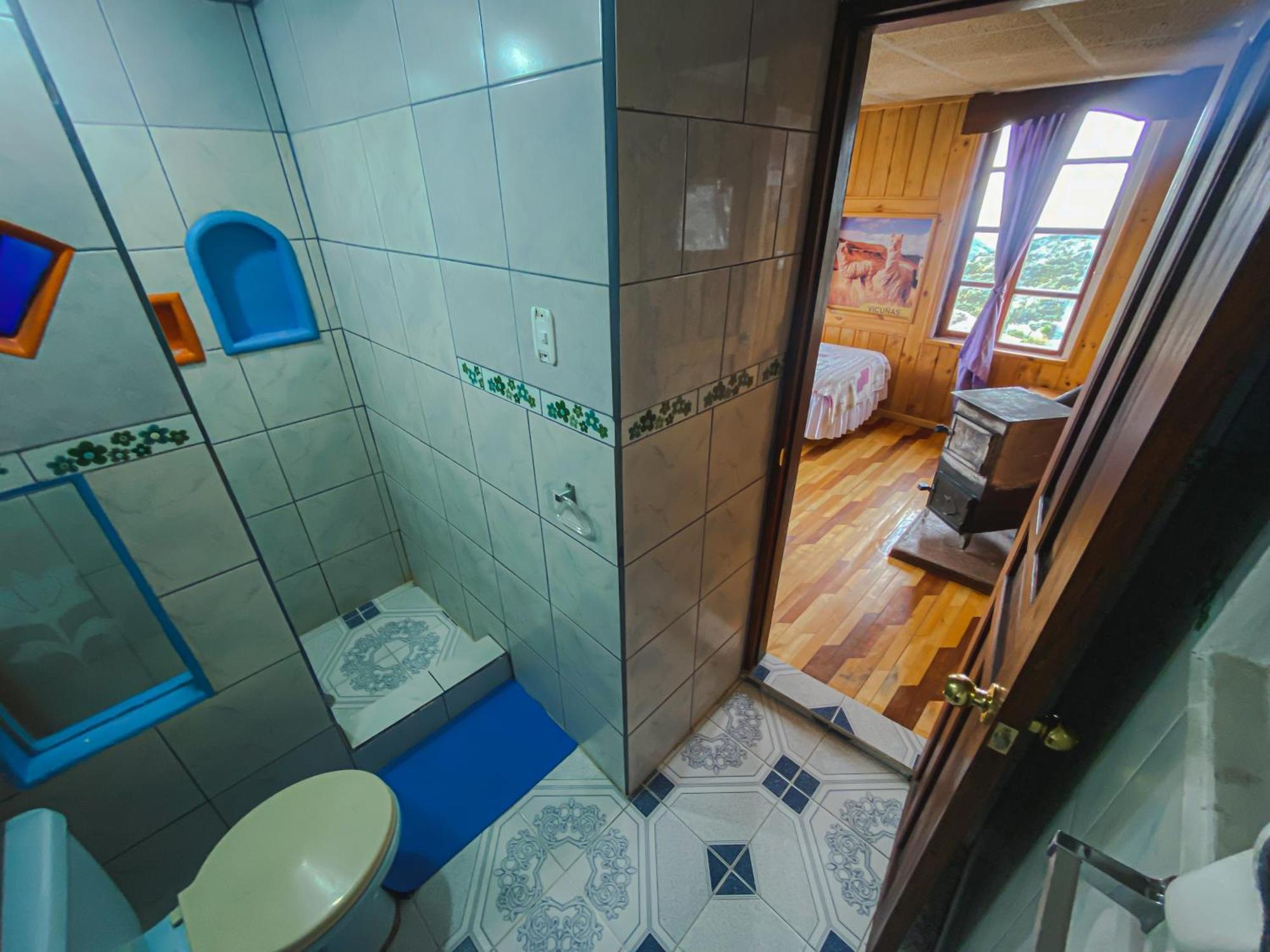Hosteria Chukirawa Кілотоа Номер фото